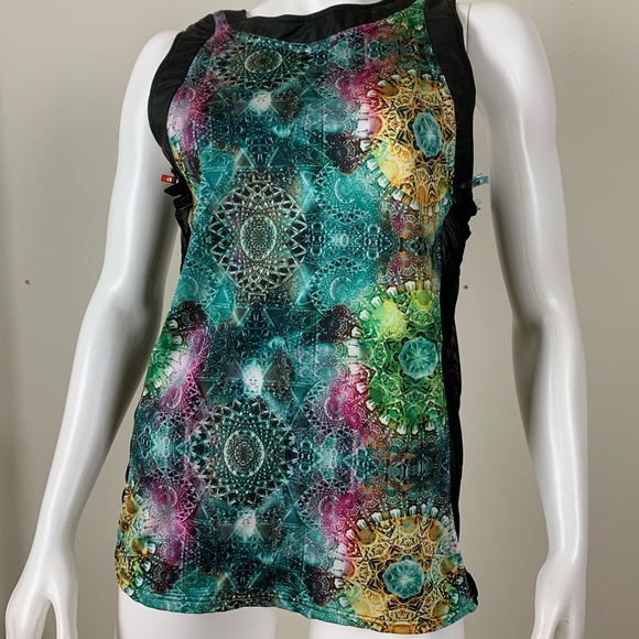 Eastside Bikini Other - Stretchy multi-dimensional top sz s